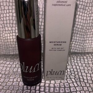 Plum Vagiceuticals moisturizing serum